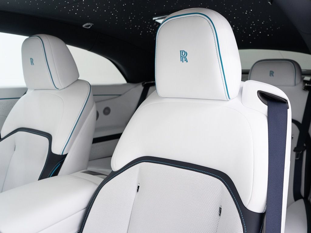 Certified 2026 Rolls-Royce Spectre Black Badge AWD/4WD image 16