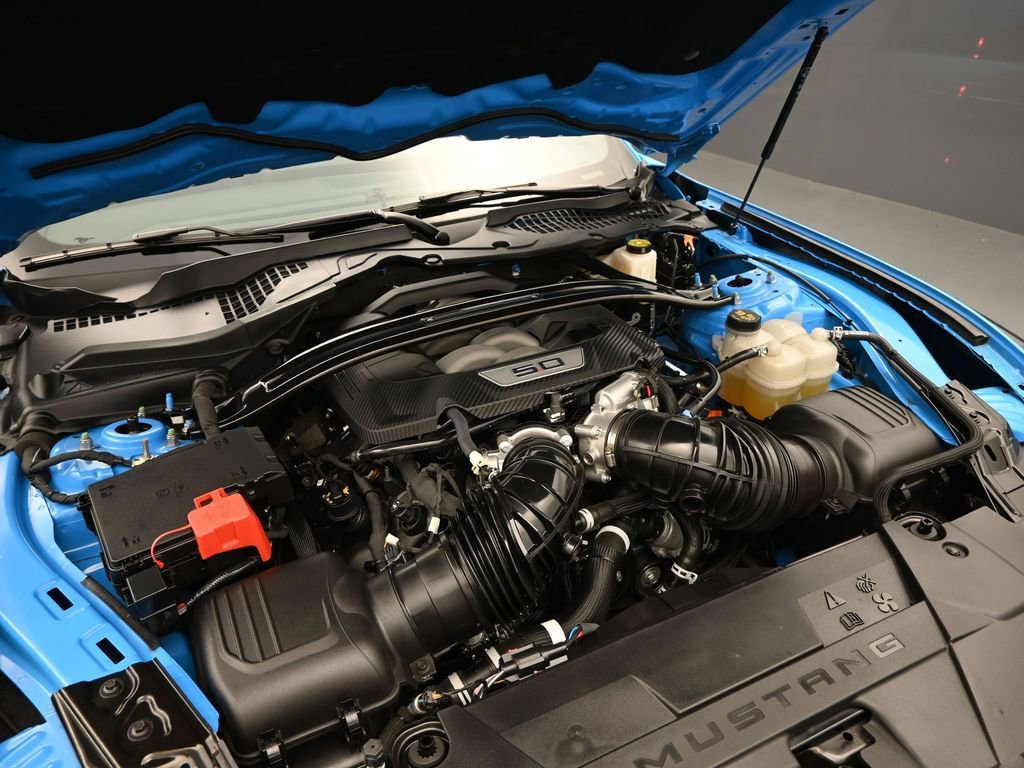 Used 2024 Ford Mustang Dark Horse image 11