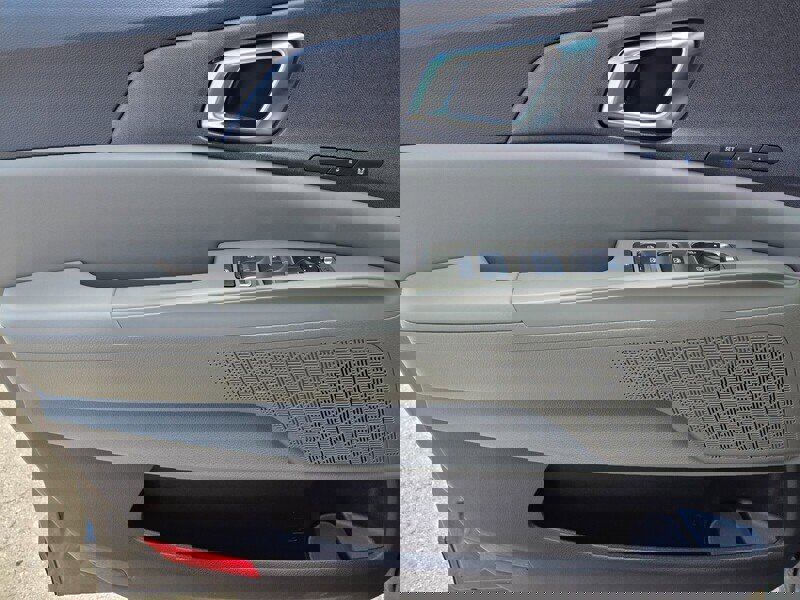 New 2026 Kia Carnival SX image 11