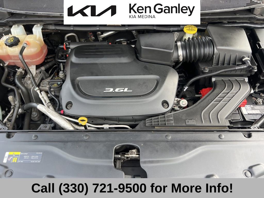 Used 2018 Chrysler Pacifica Touring-L w/ Premium Audio Group image 59