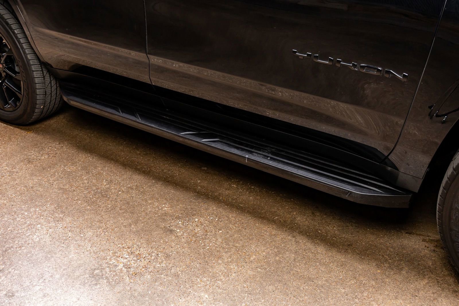 Used 2023 GMC Yukon SLE image 12