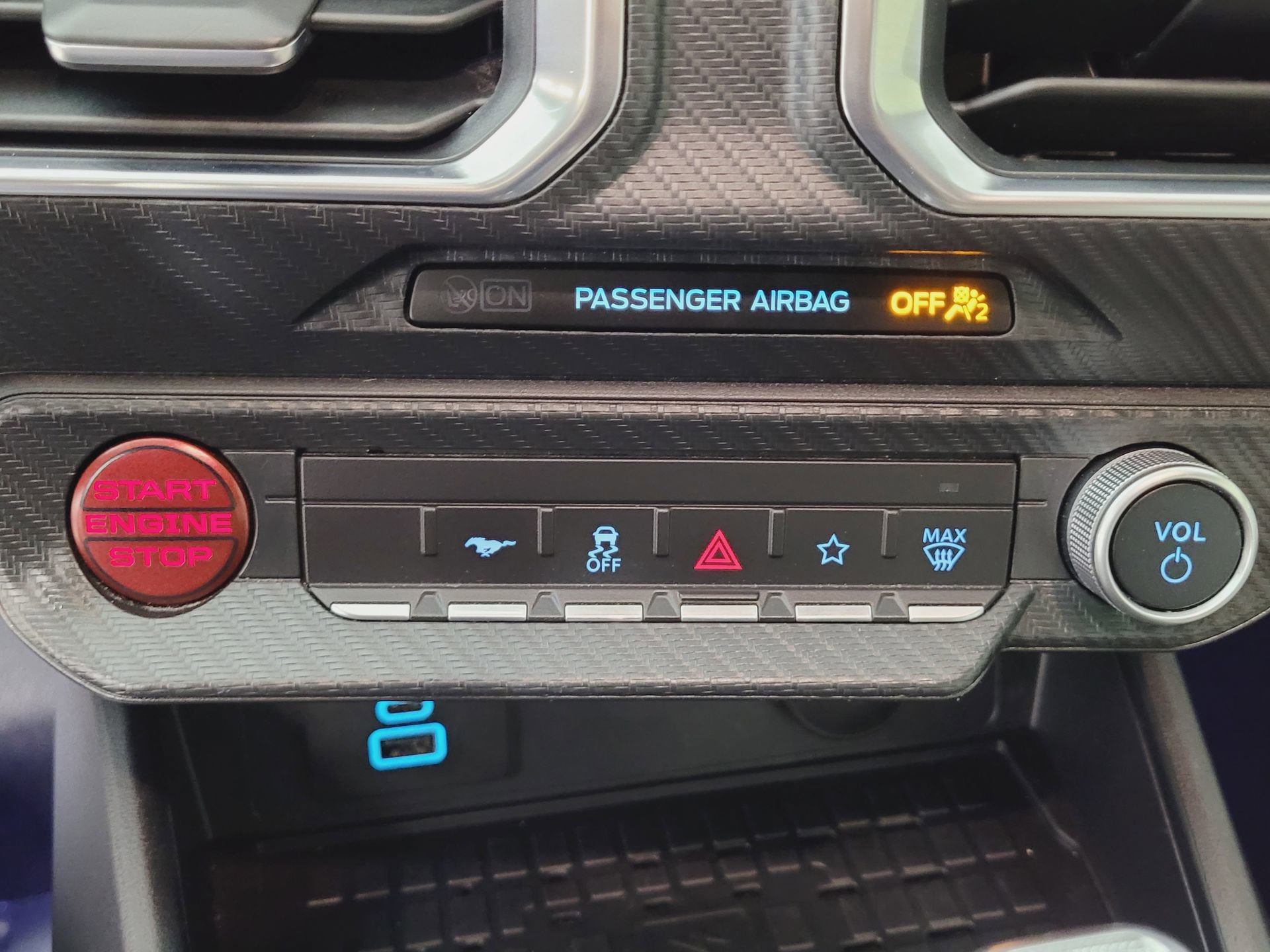 Used 2024 Ford Mustang GT Premium image 26