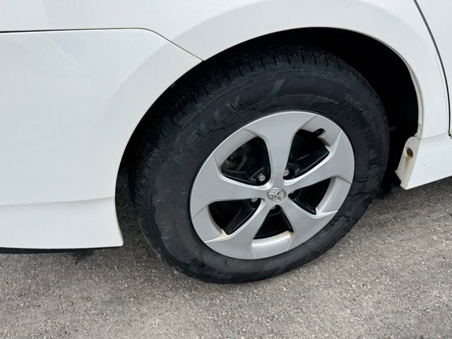 Used 2012 Toyota Prius Two image 39