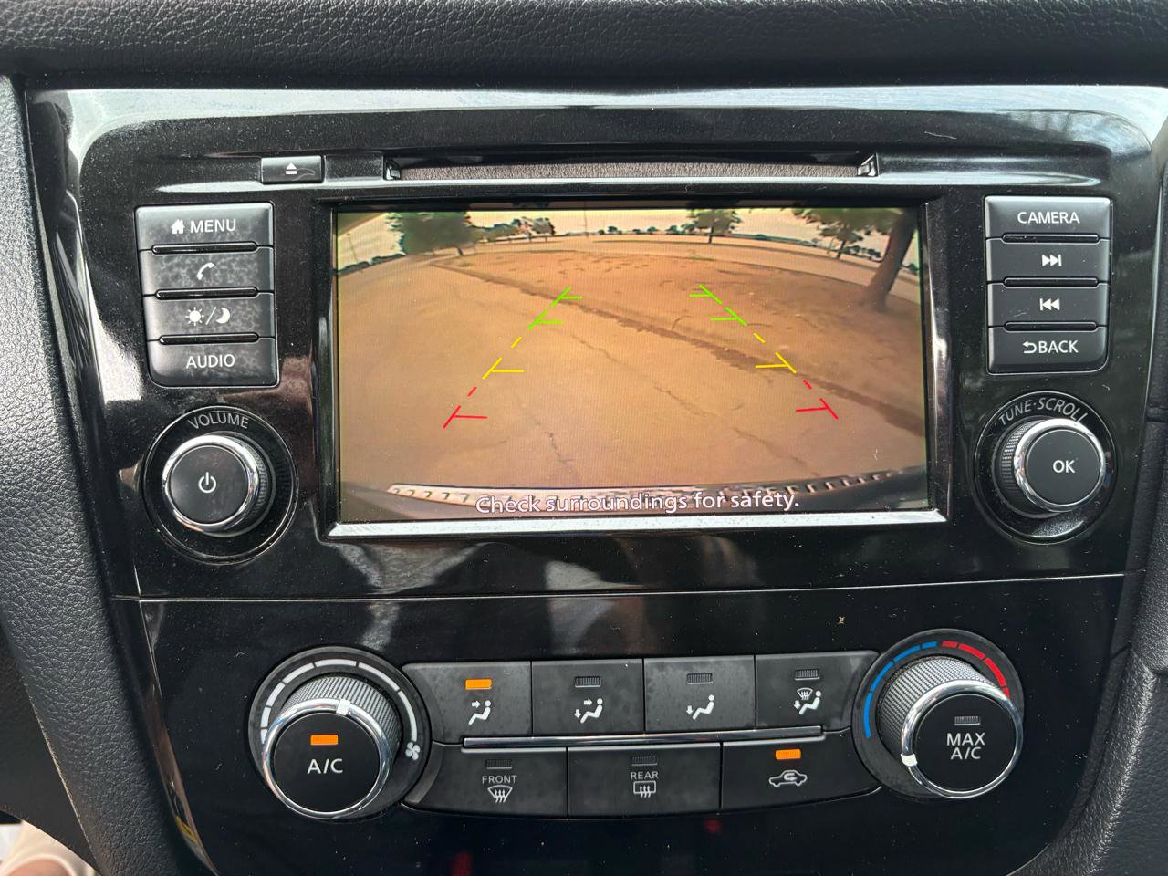 Used 2018 Nissan Rogue S FWD image 51