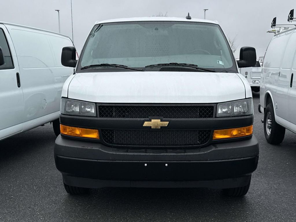 New 2025 Chevrolet Express 2500 w/ Driver Convenience Package RWD image 16