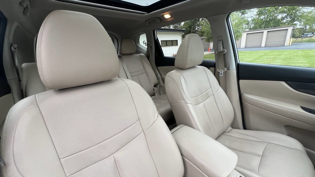 Used 2015 Nissan Rogue SL w/ SL Premium Package image 26