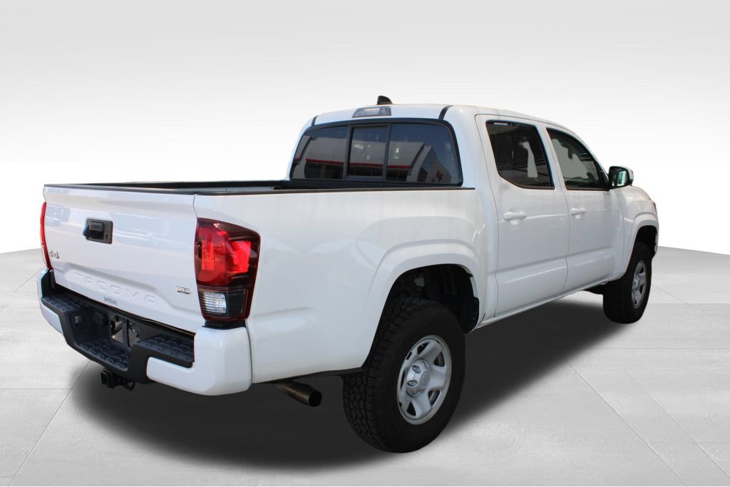 Used 2020 Toyota Tacoma SR AWD/4WD image 16