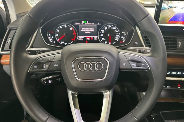 Used 2023 Audi Q5 2.0T Premium w/ Convenience Package image 28