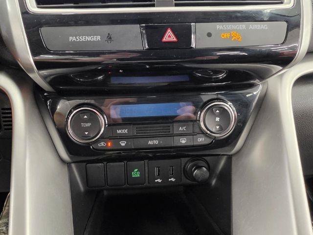Used 2018 Mitsubishi Eclipse Cross LE AWD/4WD image 27