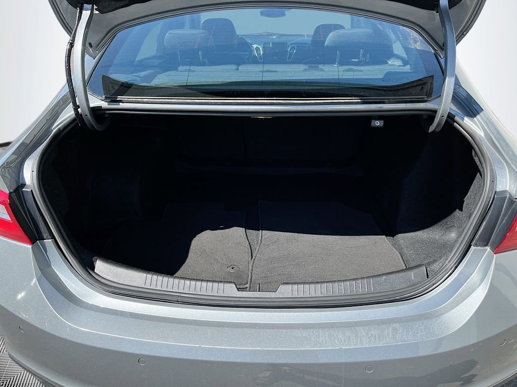 Used 2025 Chevrolet Malibu LT FWD image 31