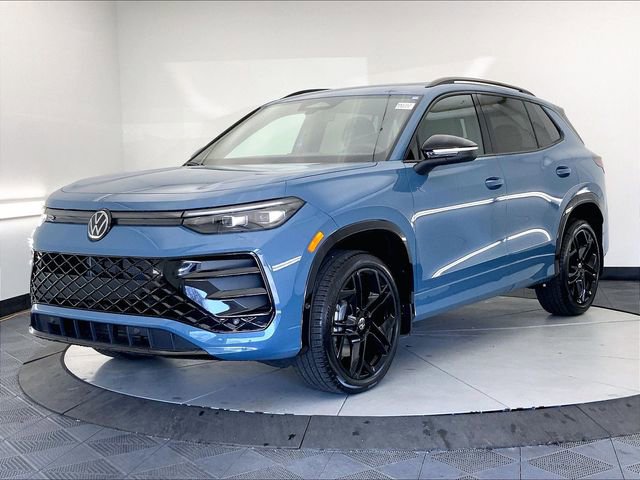 New 2026 Volkswagen Tiguan SE R-Line