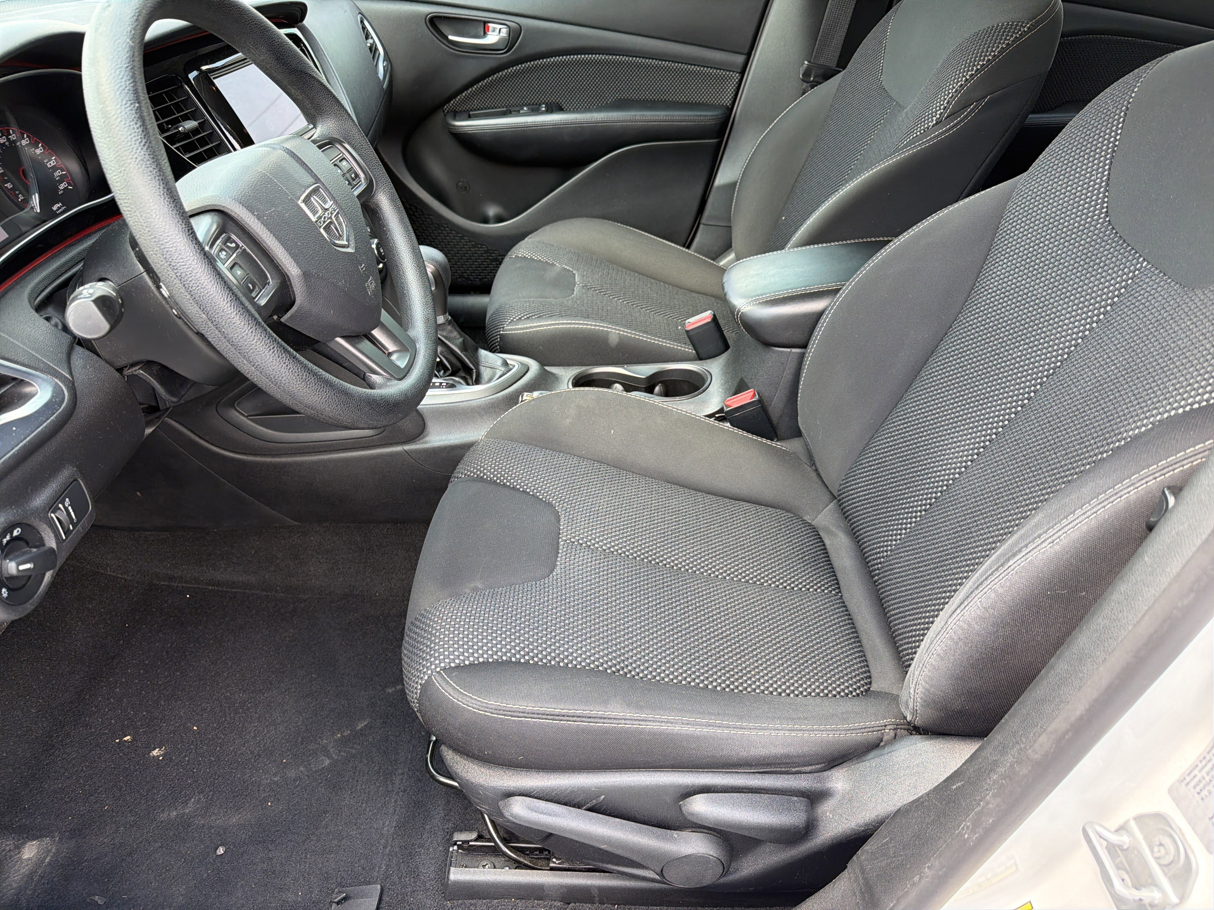 Used 2016 Dodge Dart SXT FWD image 9