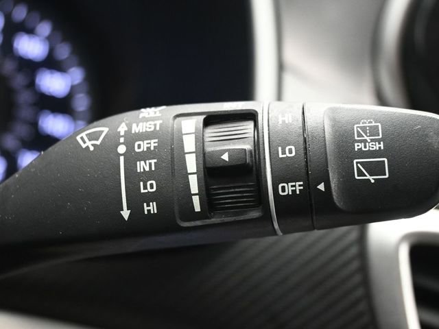 Used 2021 Hyundai Tucson Sport FWD image 31