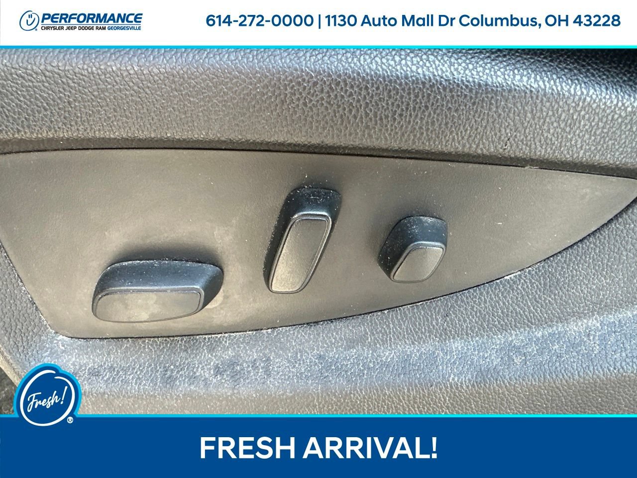 Used 2017 Chevrolet Silverado 1500 LT w/ Redline Edition AWD/4WD image 16