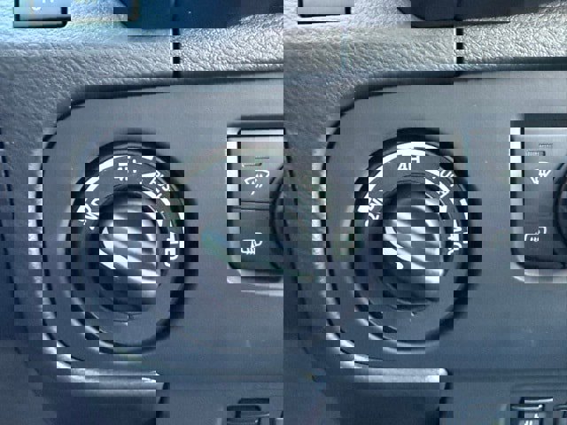 New 2026 Nissan Frontier SV w/ SV Convenience Package image 32