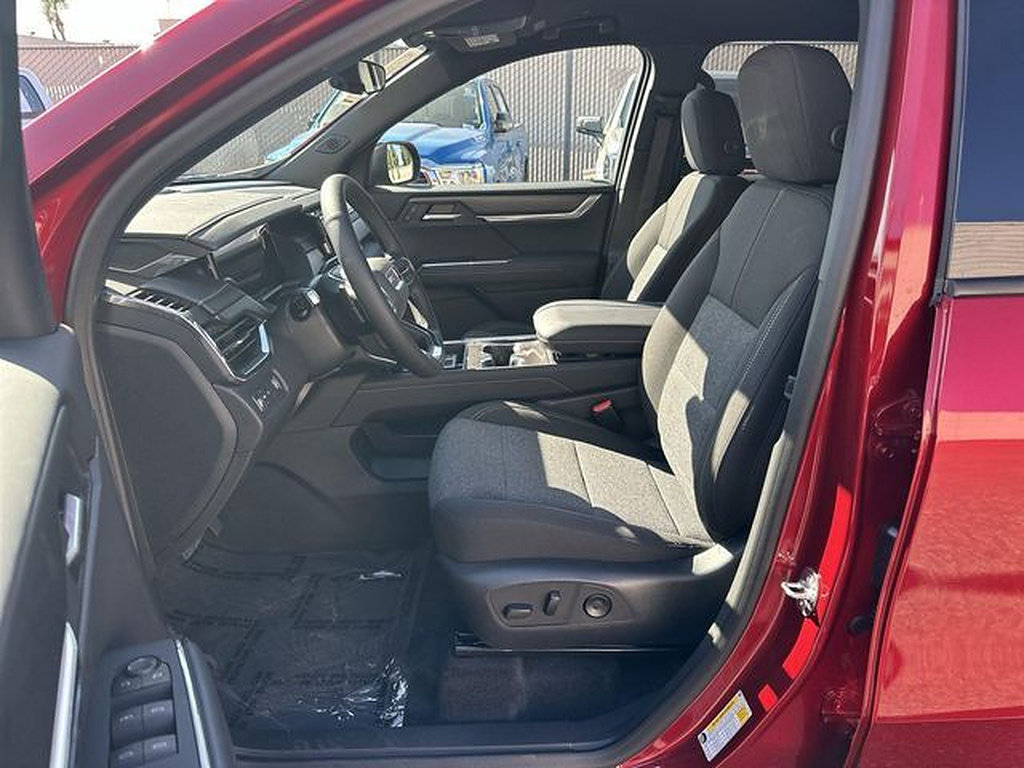 New 2025 GMC Acadia Elevation FWD image 21