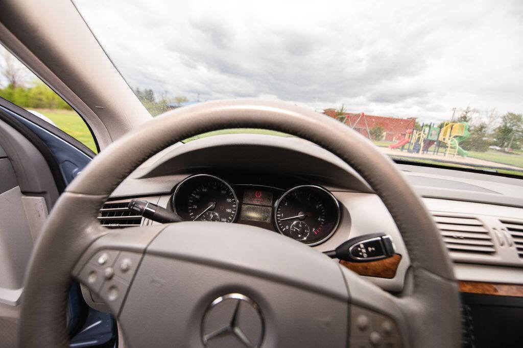 Used 2007 Mercedes-Benz R 350 4MATIC image 20