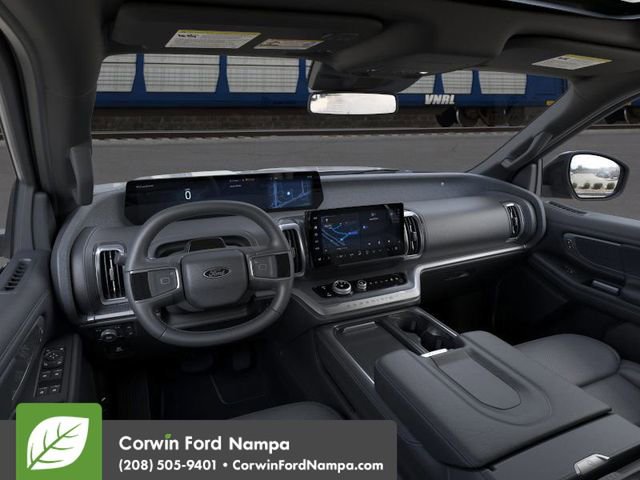 New 2026 Ford Expedition Platinum image 9