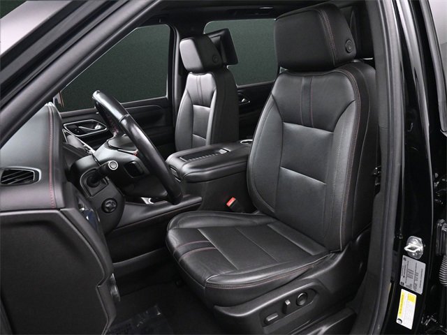 Used 2022 Chevrolet Suburban RST w/ Luxury Package image 12