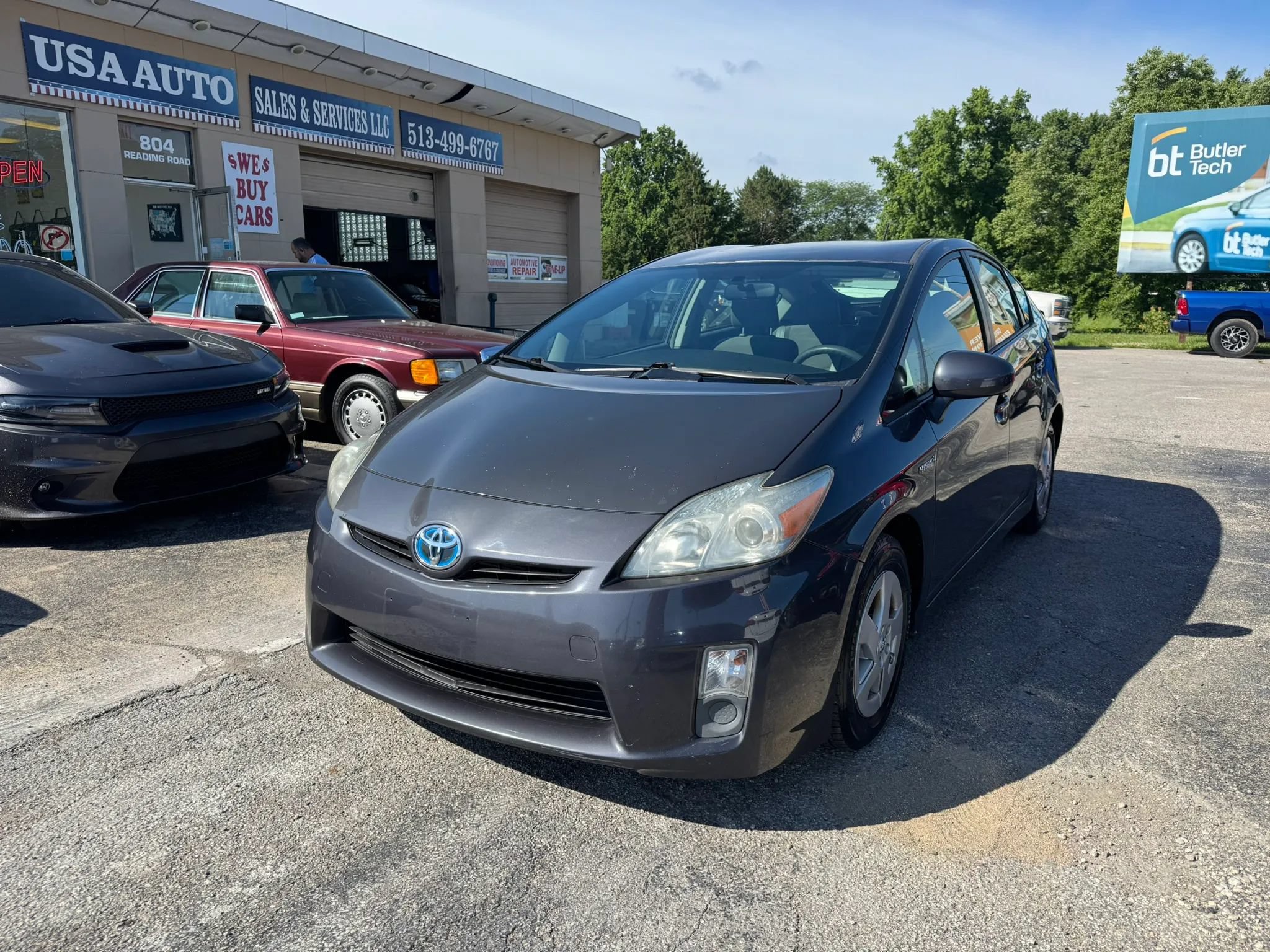 Used 2010 Toyota Prius Two FWD image 2