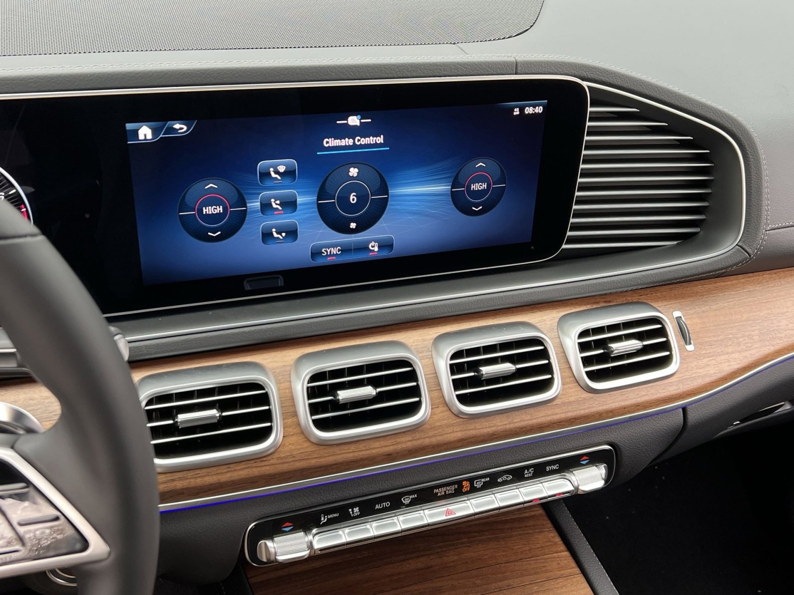 New 2026 Mercedes-Benz GLE 350 4MATIC image 19