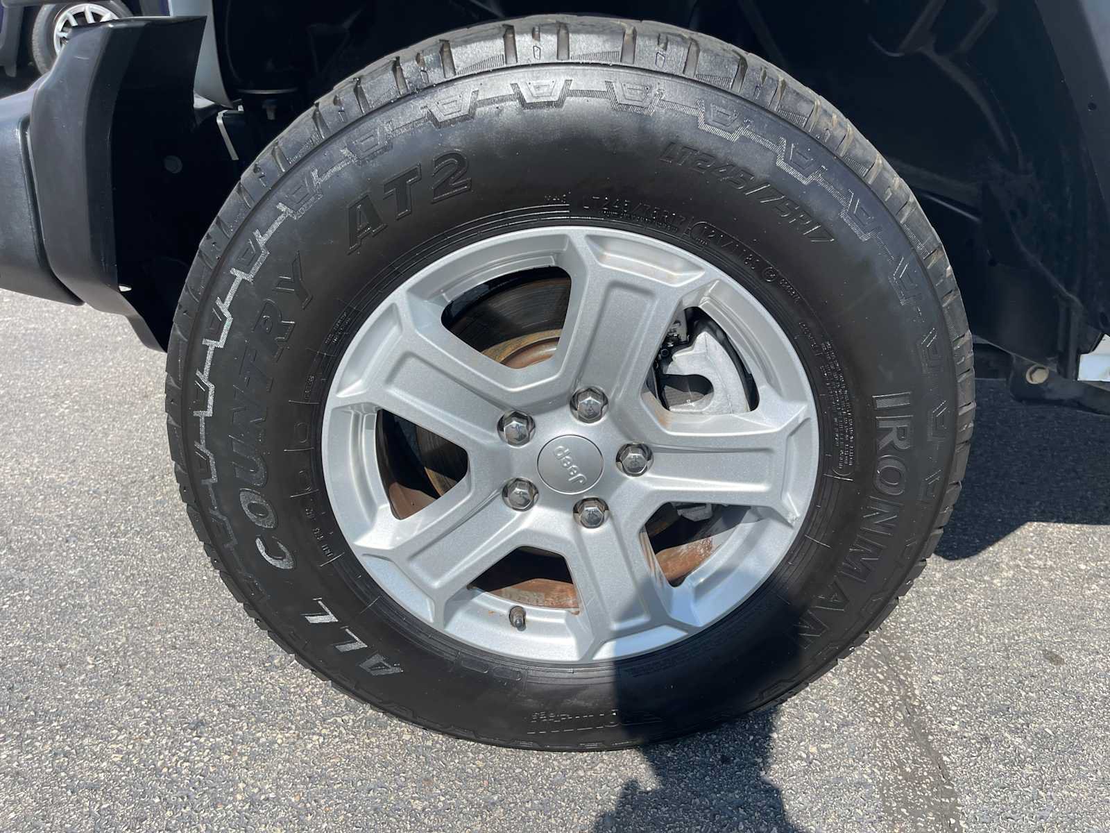 Used 2021 Jeep Wrangler Unlimited Sport AWD/4WD image 9