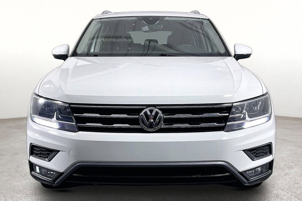 Used 2021 Volkswagen Tiguan SEL FWD image 2