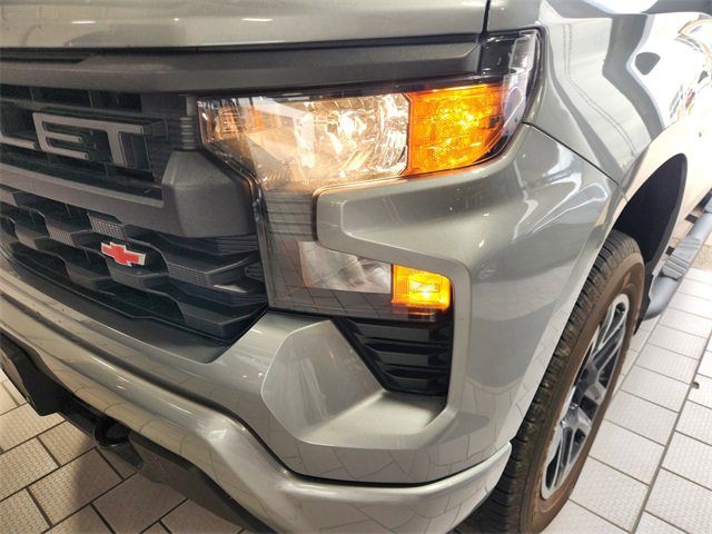 Used 2025 Chevrolet Silverado 1500 Custom RWD image 7