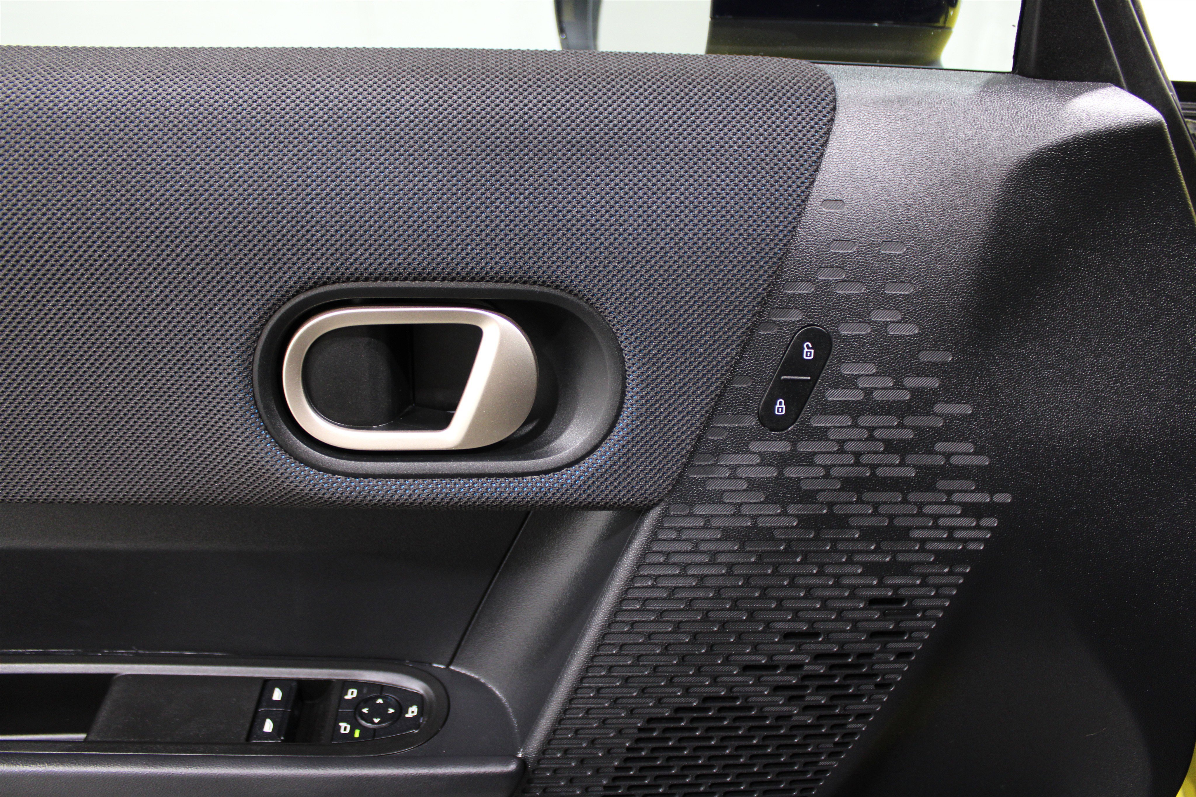 Used 2025 MINI Cooper S image 8