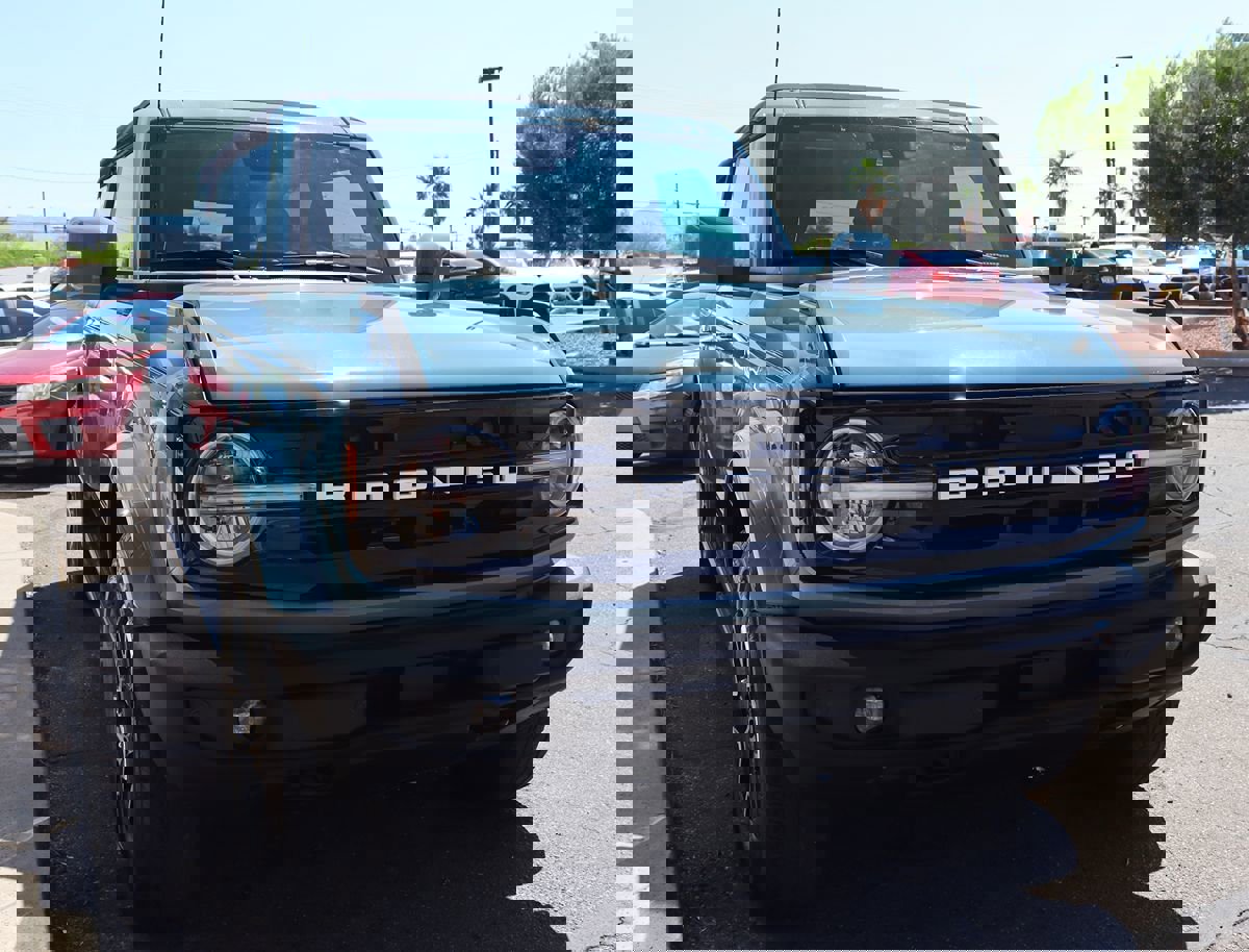 Used 2022 Ford Bronco Outer Banks image 19