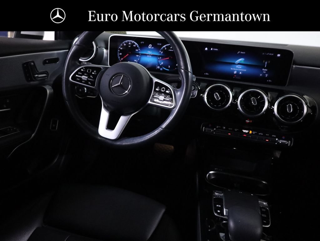 Used 2020 Mercedes-Benz A 220 4MATIC image 36