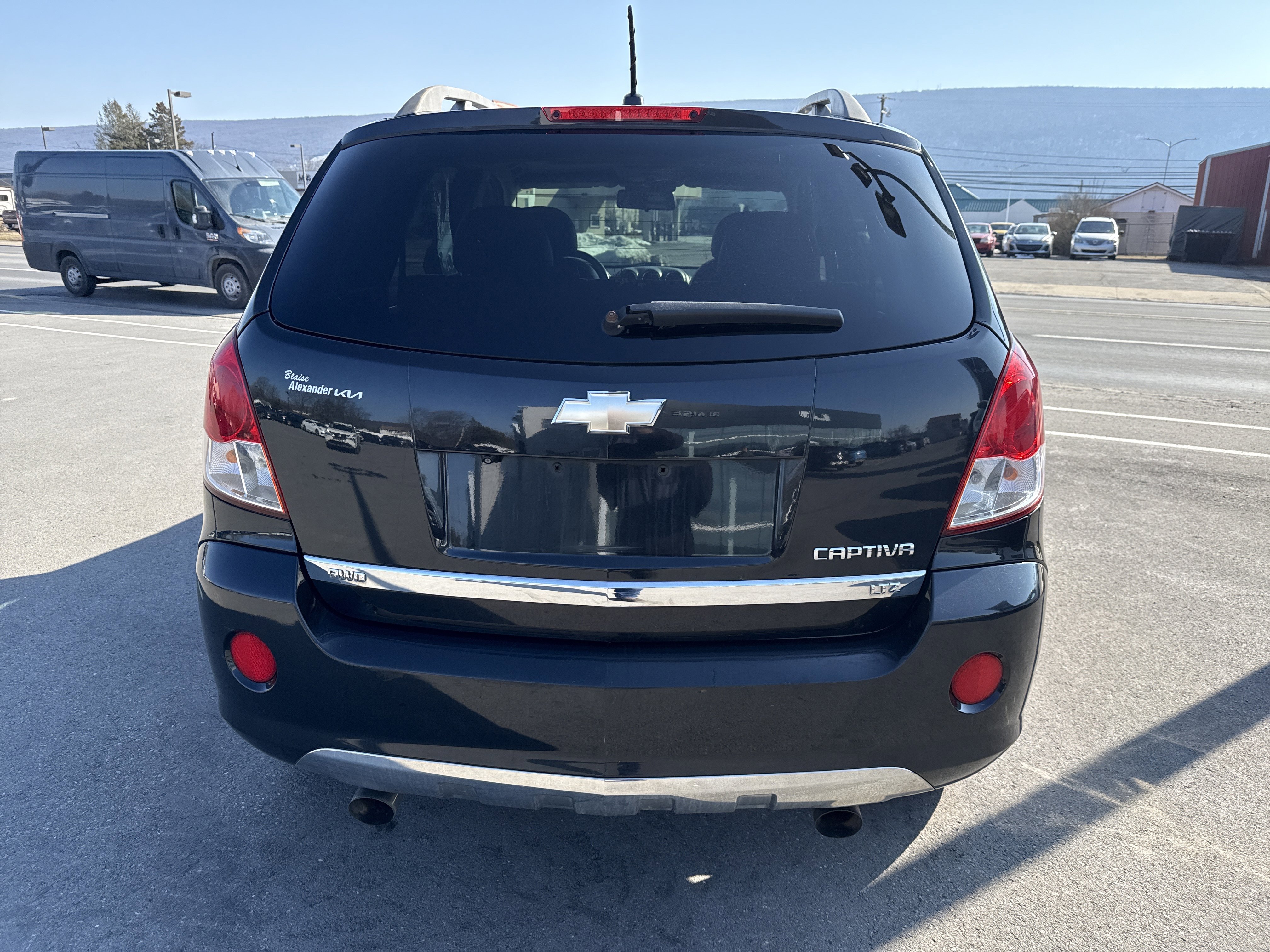 Used 2012 Chevrolet Captiva Sport LTZ video 4