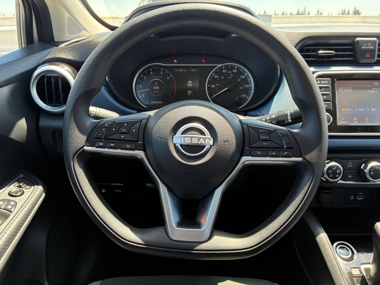 Used 2025 Nissan Versa SV FWD image 25