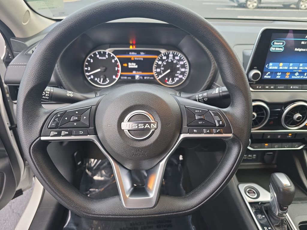 Used 2024 Nissan Sentra SV image 17