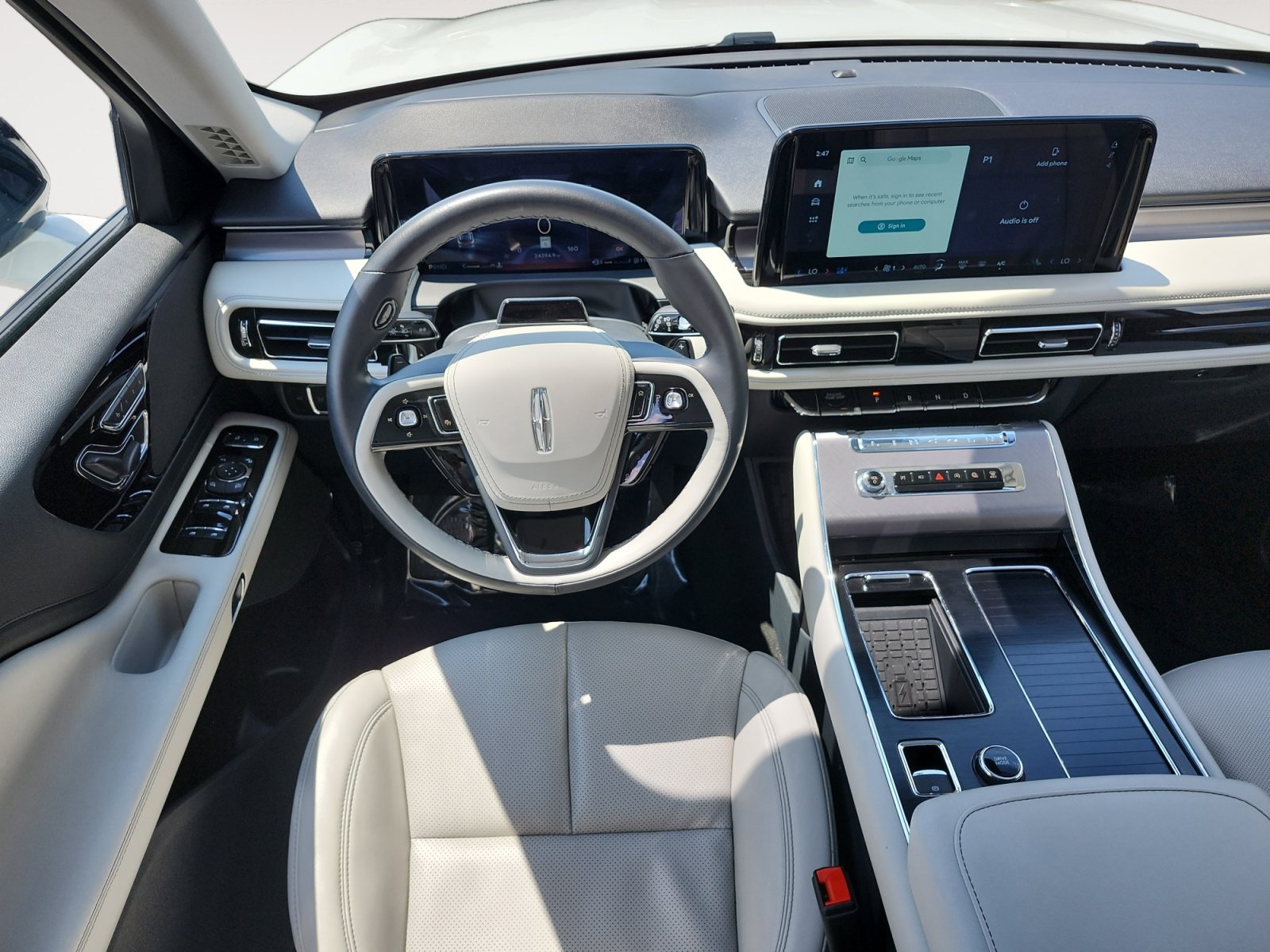 Used 2025 Lincoln Aviator AWD w/ Jet Appearance Package image 10