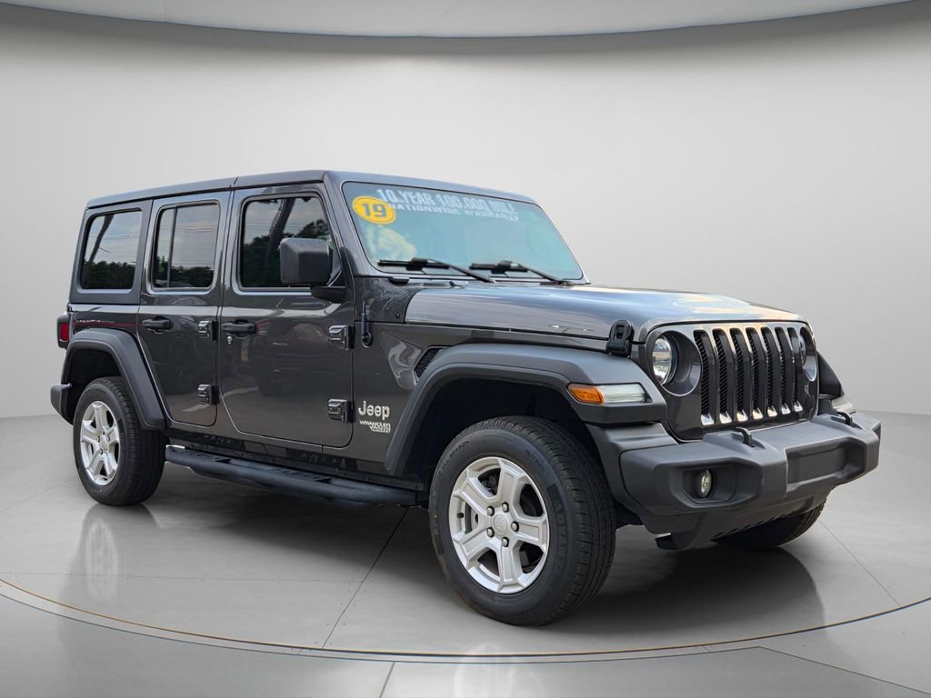 Used 2019 Jeep Wrangler Unlimited Sport S AWD/4WD image 9