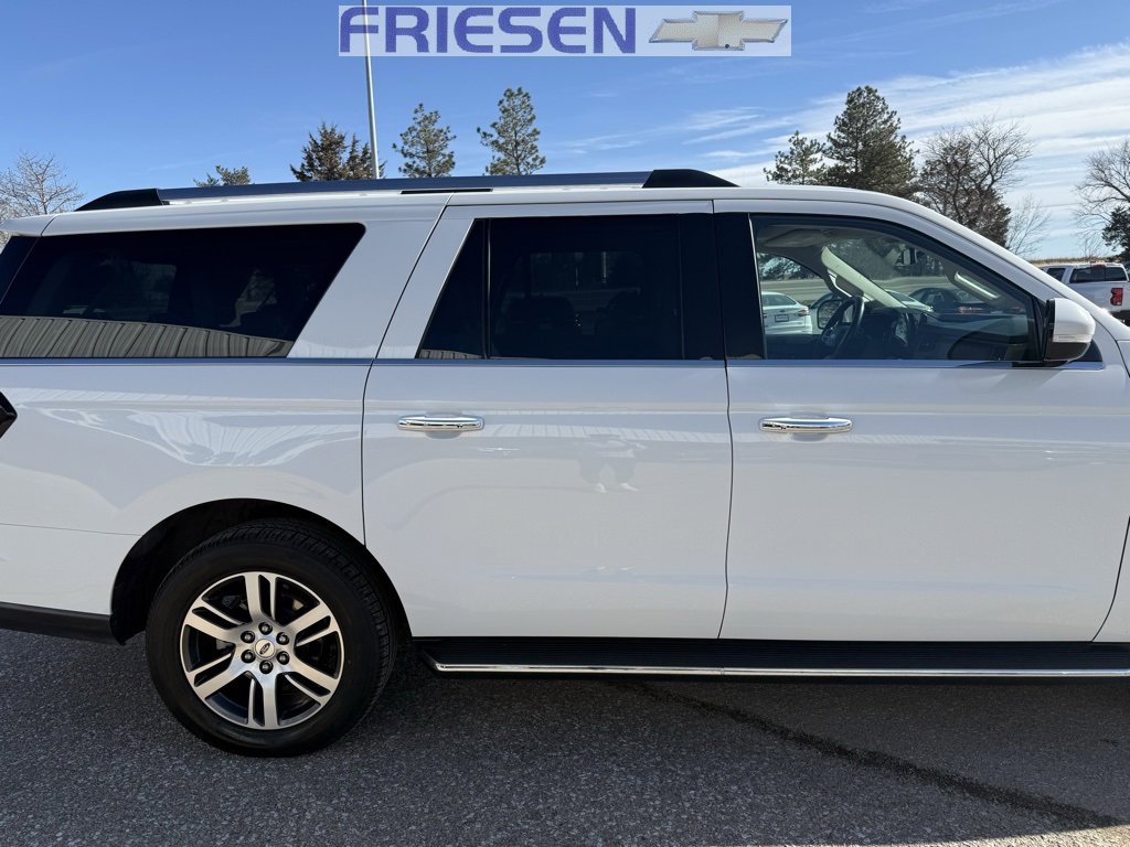 Used 2022 Ford Expedition Max Limited image 6