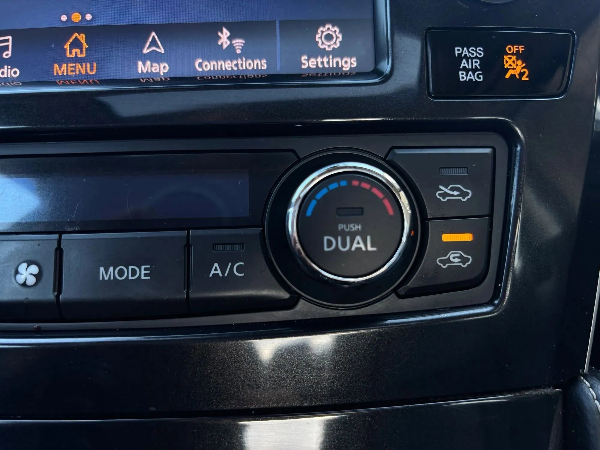 Used 2022 Nissan Maxima Platinum w/ Sport Mat Group FWD image 21