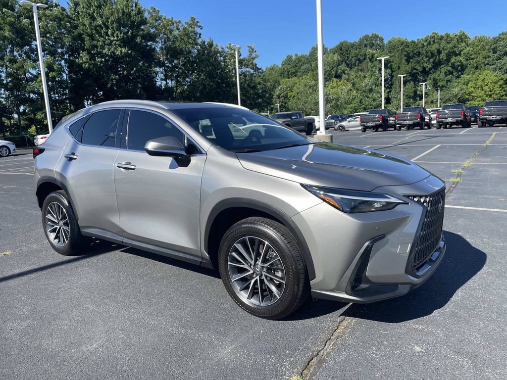 Used 2025 Lexus NX 350 AWD w/ Accessory Package (Z2) image 17
