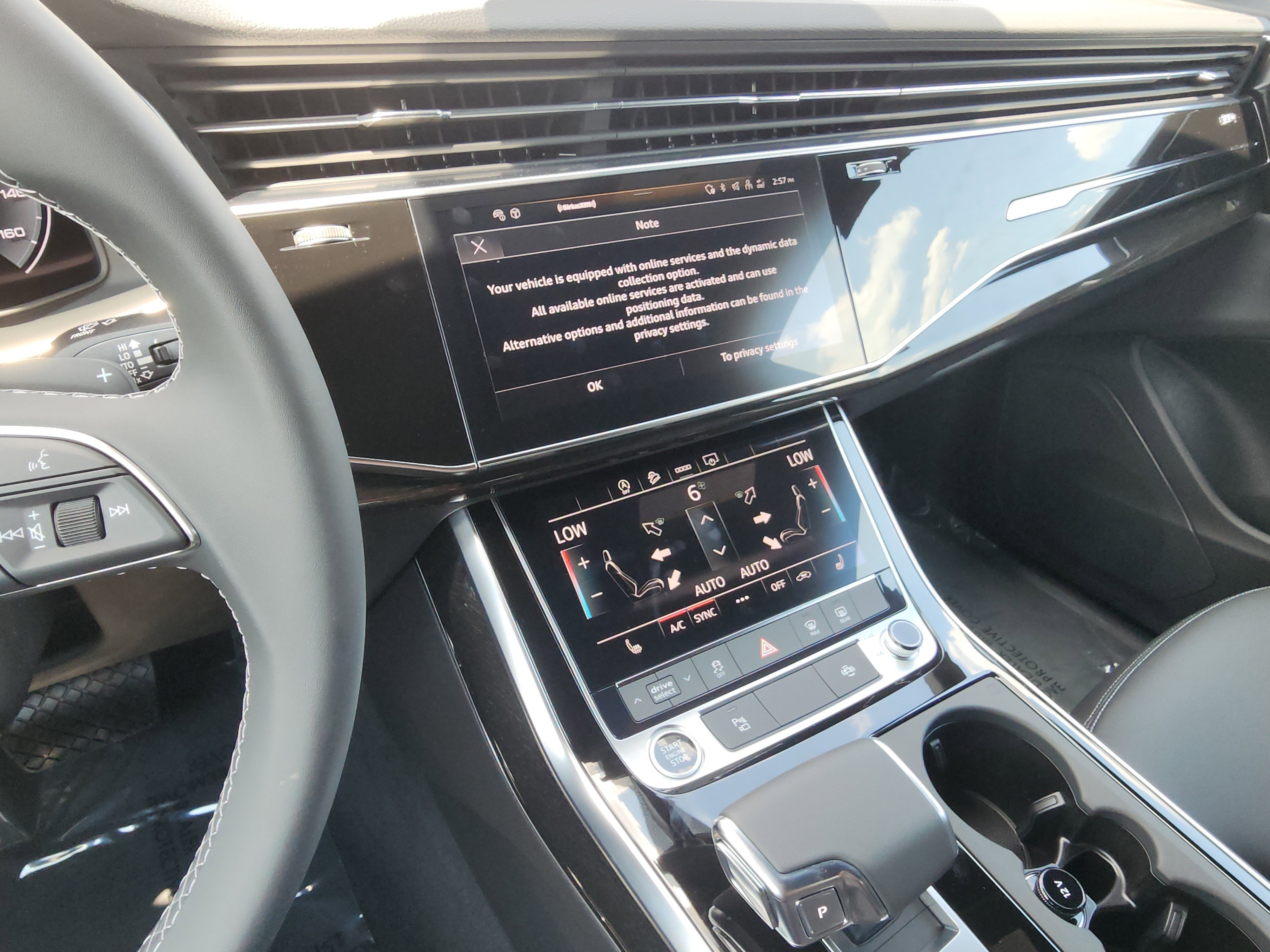 New 2025 Audi Q8 Premium image 25