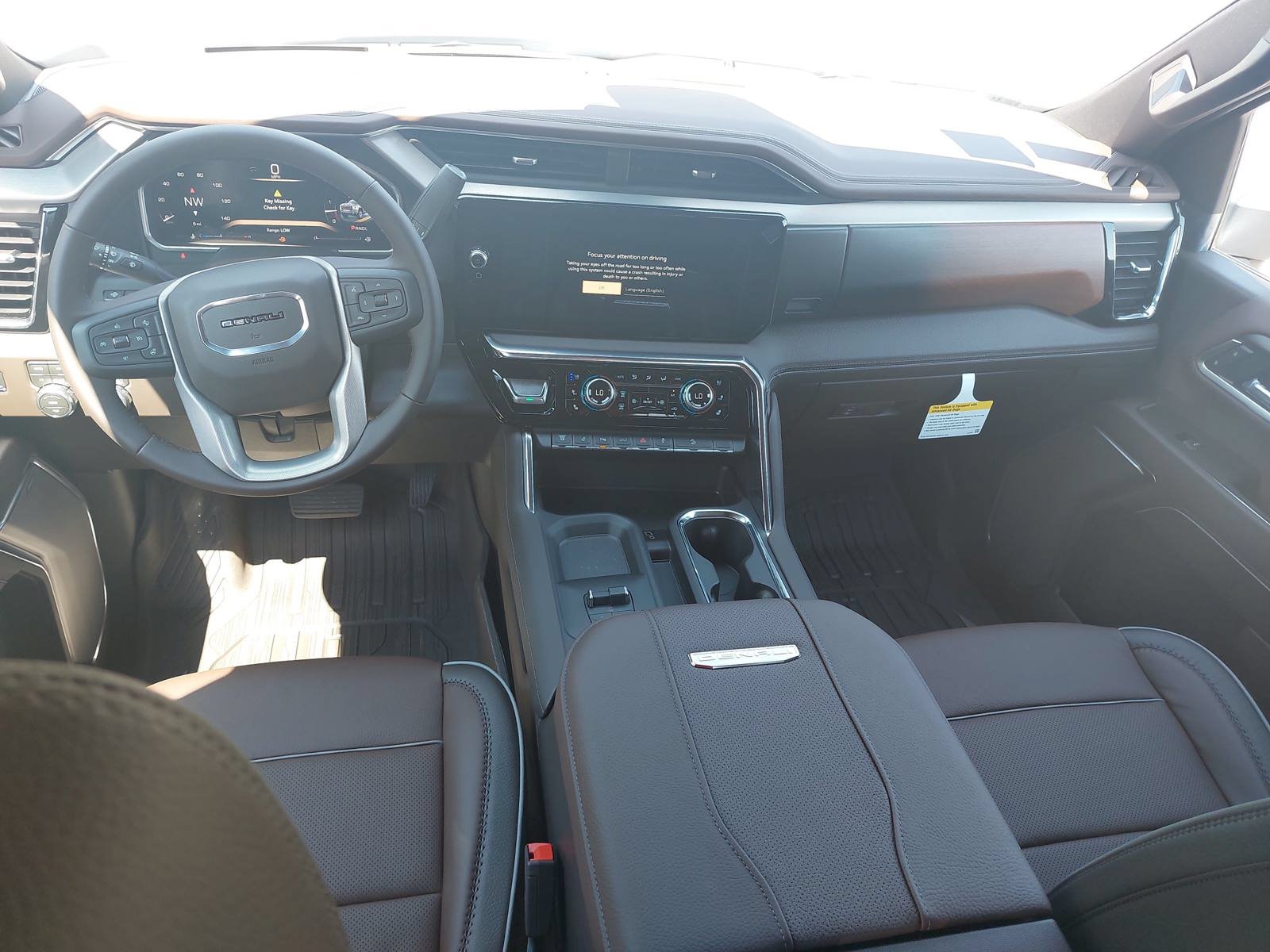 New 2026 GMC Sierra 2500 Denali w/ Denali Reserve Package AWD/4WD image 9