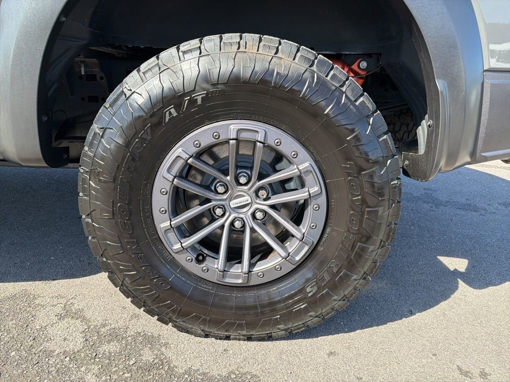 Used 2020 Ford F150 Raptor w/ Equipment Group 802A Luxury image 14