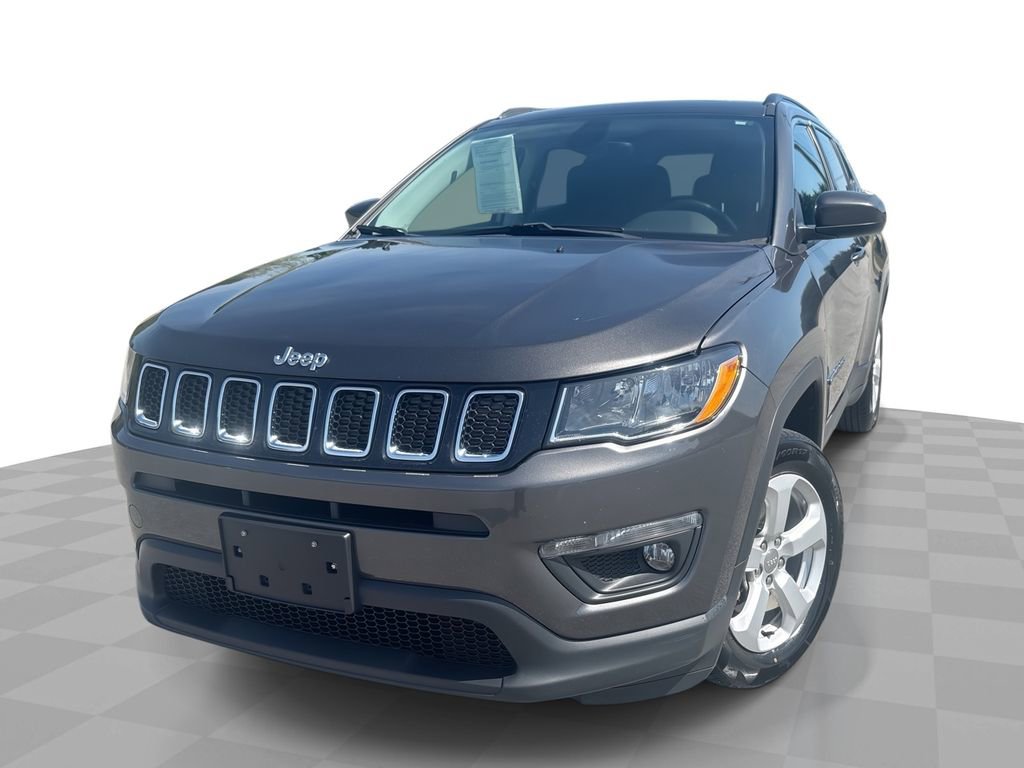 Used 2018 Jeep Compass Latitude w/ Popular Equipment Group image 1