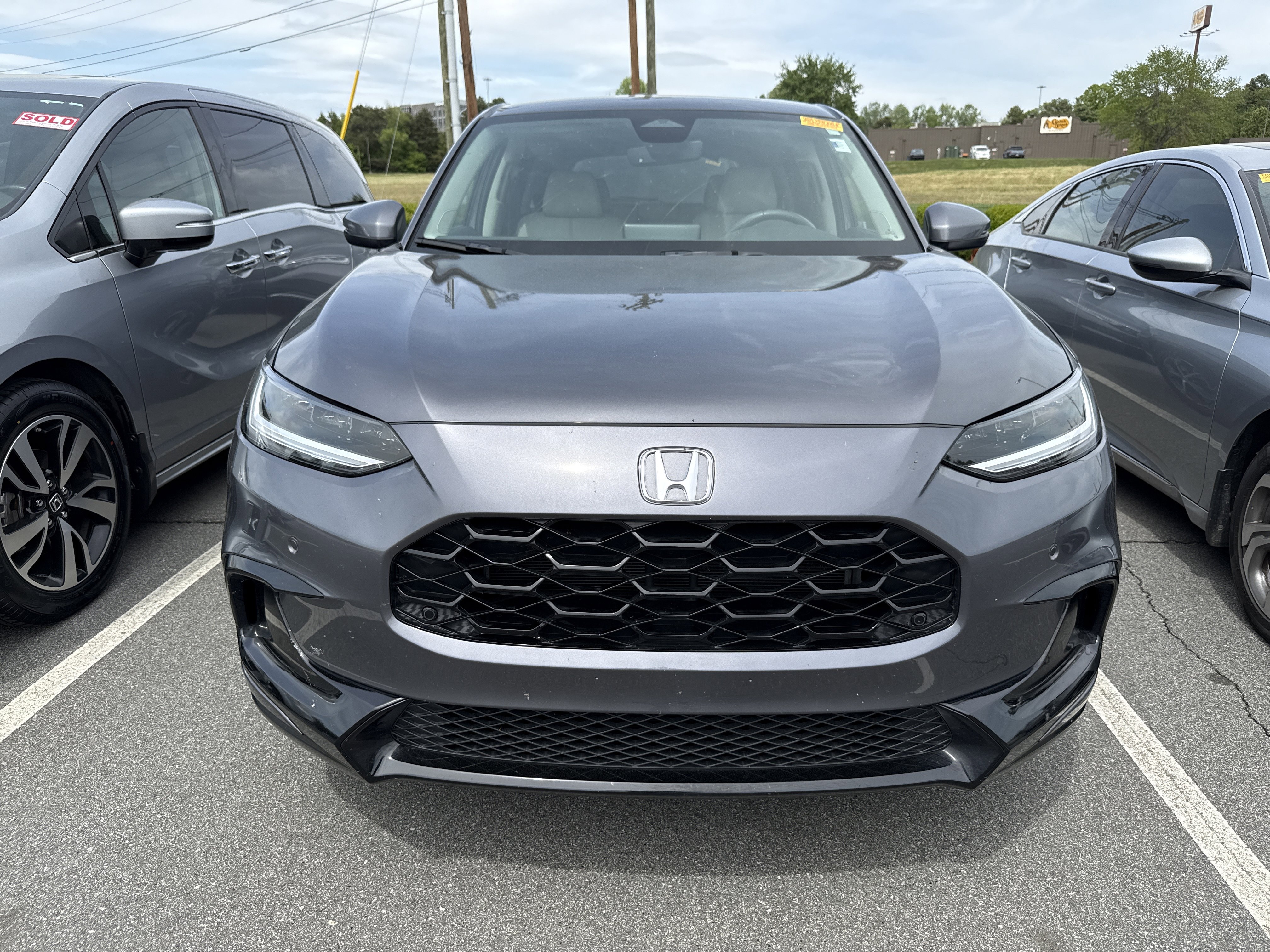 Used 2024 Honda HR-V EX-L image 3