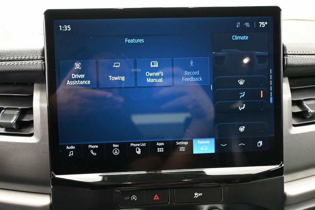 Used 2024 Ford Expedition XLT image 30