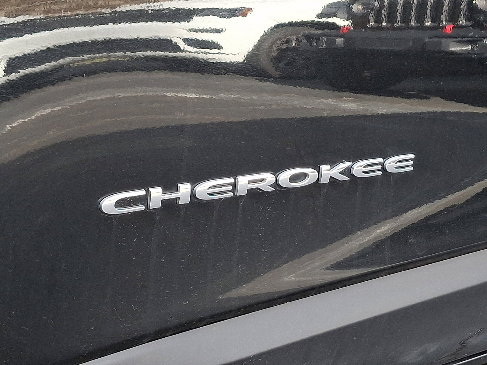 Certified 2019 Jeep Cherokee Latitude Plus image 30
