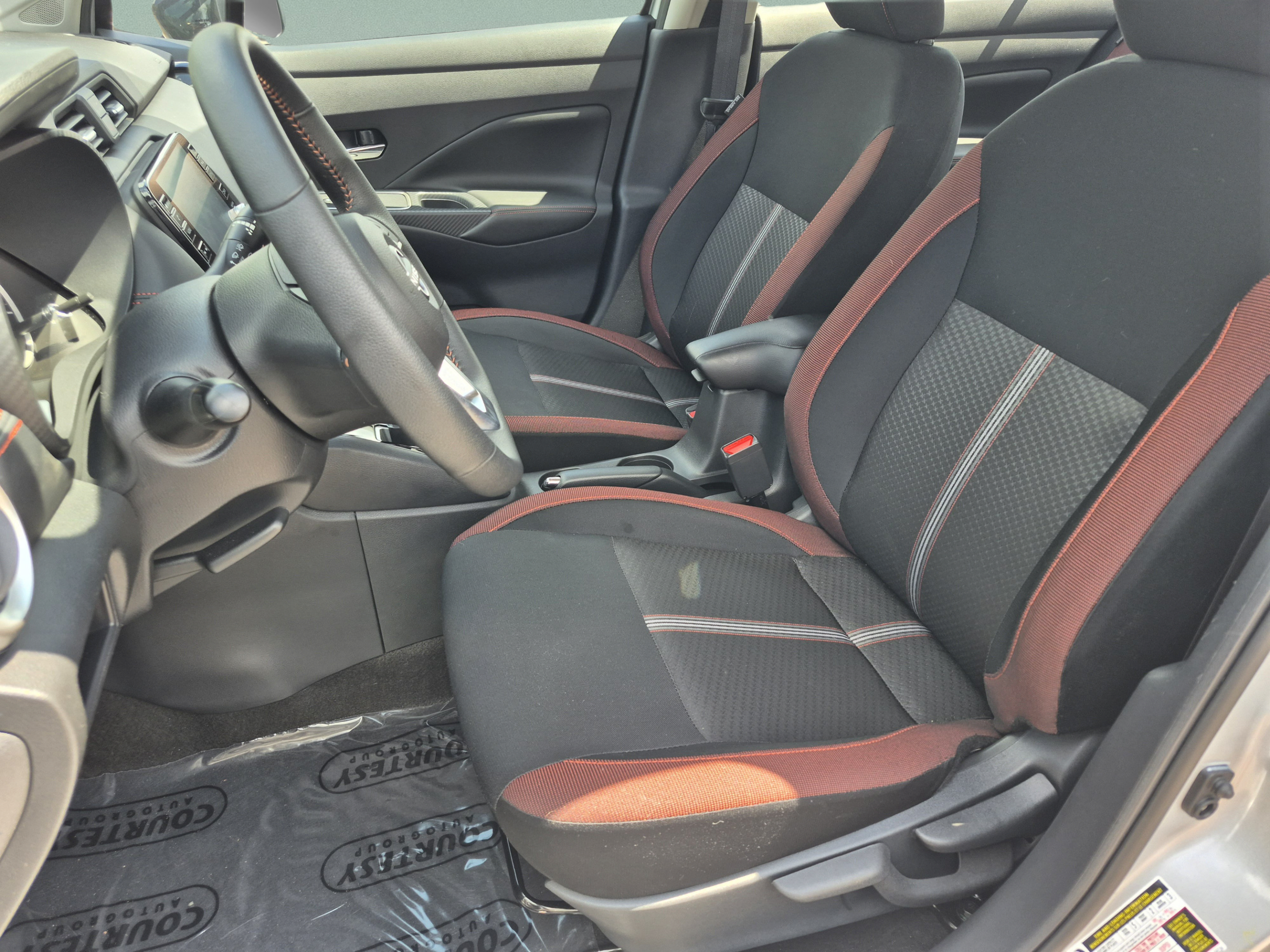 Certified 2025 Nissan Versa SR w/ Trunk Package FWD image 20