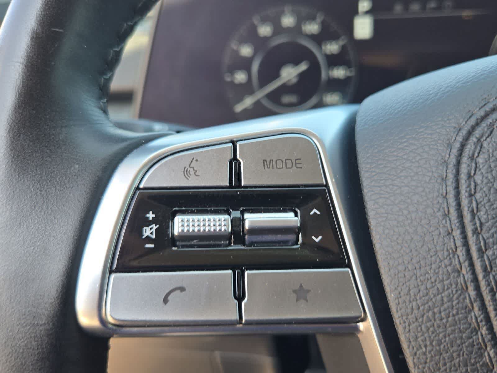 Certified 2024 Kia Telluride SX Prestige AWD/4WD image 24