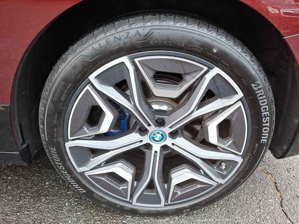 Used 2025 BMW iX M60 image 7