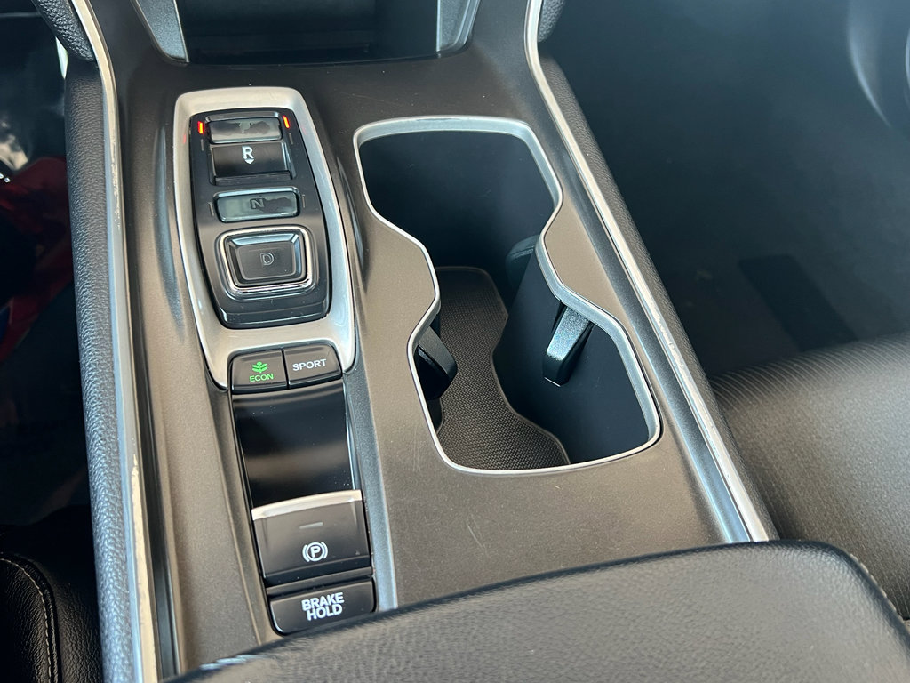 Used 2018 Honda Accord Sport image 25